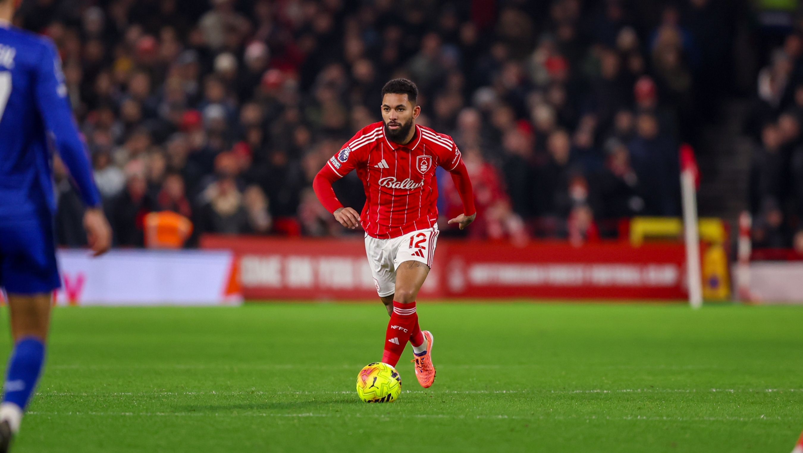 Bet365体育官网-TA切尔西周报：召回安塞尔米诺，在与尤文谈租借道格拉斯·路易斯