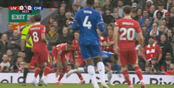 【英超】萨拉赫传射，利物浦2-1切尔西，4连胜返榜首