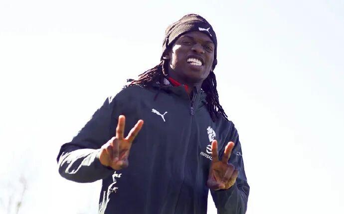 Bet365体育官网-隆戈丨固定年薪上涨至600万欧元