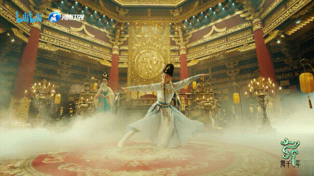 Bet365体育平台-她果然没离，毕竟400亿资产的男人也不多啊！